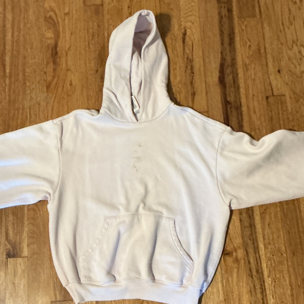 Embroidered Pullover Hoodie in Off-White